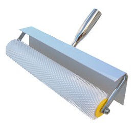 Spiked Roller 25cm With Splash Guard